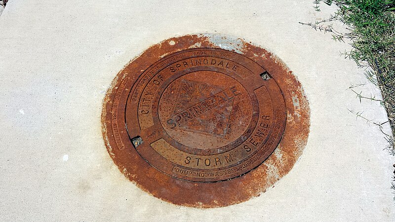 File:Springdale manhole.jpg