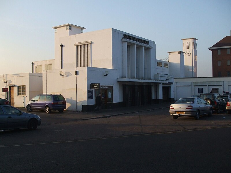 File:Surbiton station east entrance.JPG