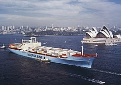 Svendborg Mærsk in Sydney 1 (7698112274) .jpg