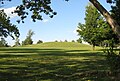 Taber Hill zn Scarborough, a Irokesn-Grobhigl ('Mound') vo ebba 1250.[9]