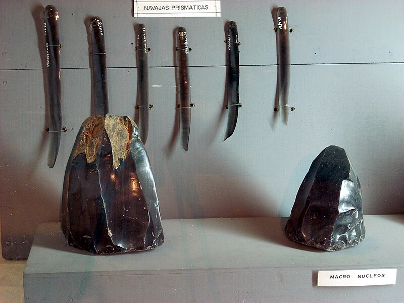 File:Takalik Abaj obsidian 1.jpg