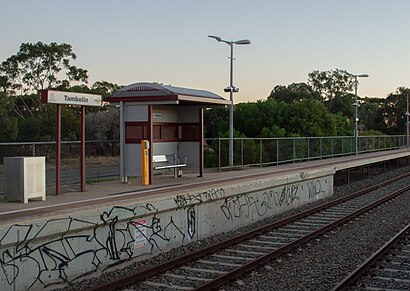 How to get to Evanston Gardens with public transport- About the place