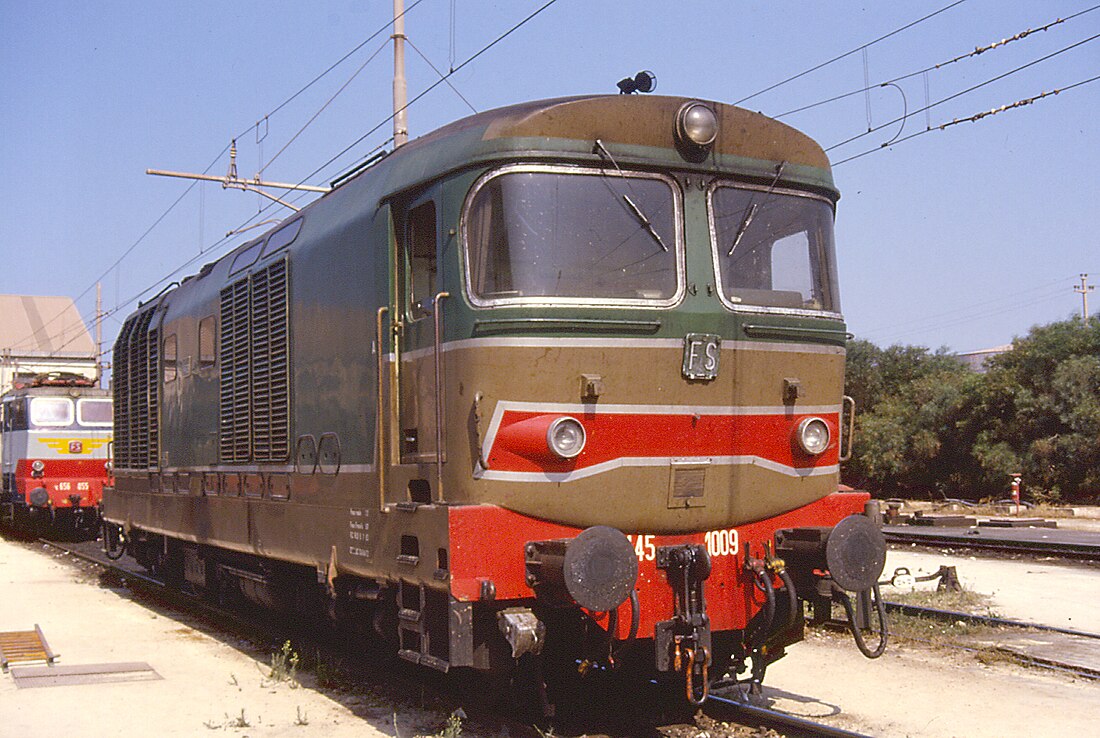 Locomotiva FS D.445