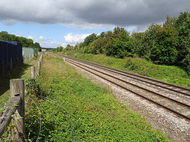 File:Tetbury Road railway station (site), Gloucestershire (geograph 5876450).jpg