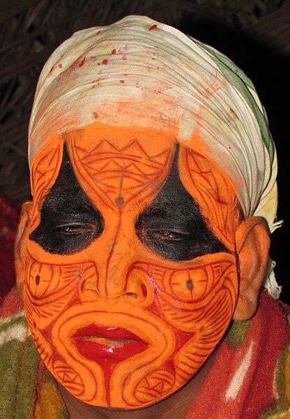 File:Thayi Paradevatha Make up.jpg
