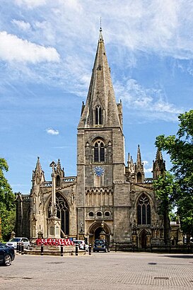 How to get to Sleaford with public transport- About the place