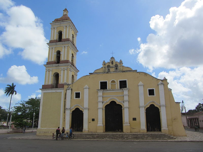 File:The church on the square in Remedios, Cuba.jpg