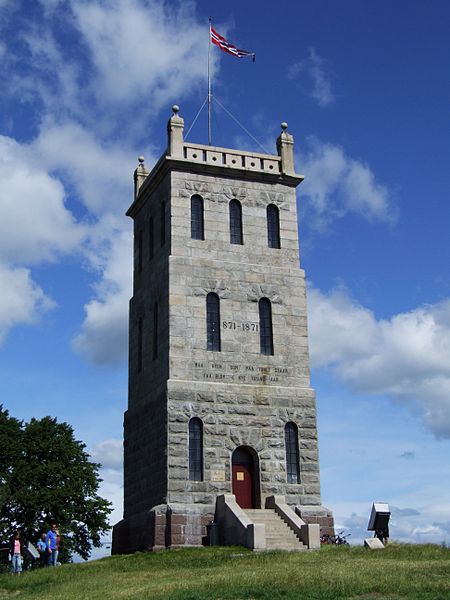 Датотека:Tower in Tønsberg.JPG