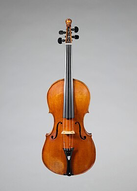 Violin av den tyske mästaren I. Tilke (ca 1685)