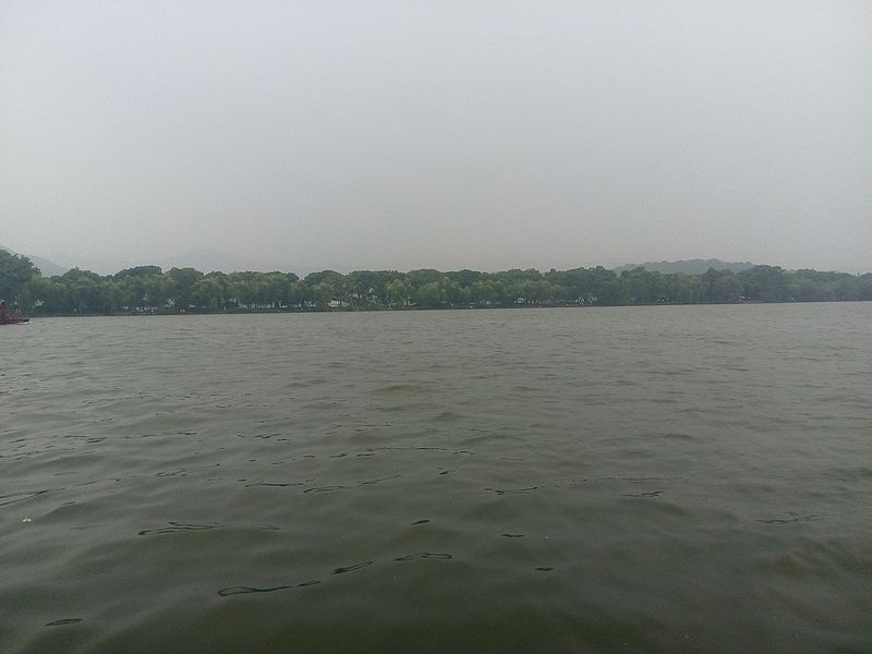 File:West Lake 20150623 155408.jpg