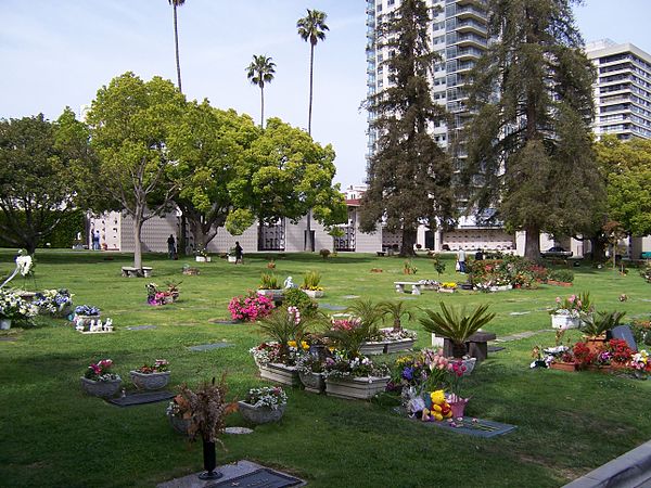 The memorial park in January 2005