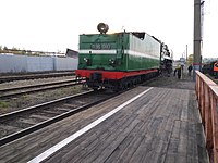 Locomotora de vapor rusa P36-0110 en Pereslavl-Zalessky el 3 de octubre de 2020 (vuelo con Ruskeala Express)