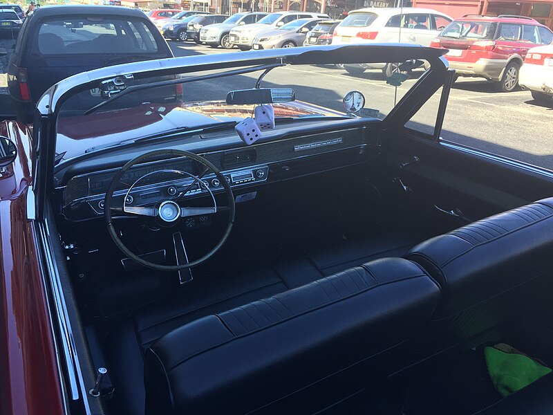 File:1964 Pontiac Catalina convertible (2014-12-28) 03.jpg