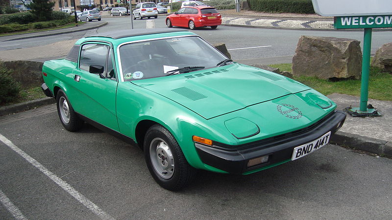 File:1978 Triumph TR7 2.0 (16681537492).jpg