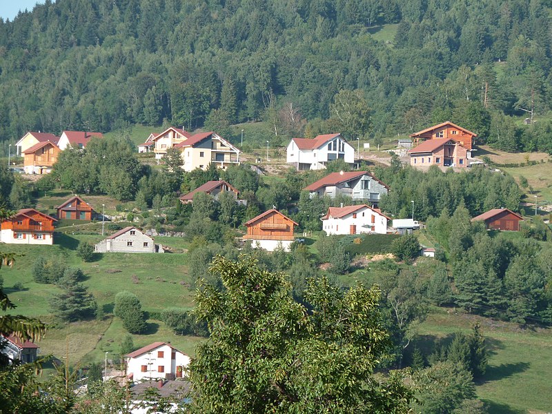 File:88560 Saint-Maurice-sur-Moselle, France - panoramio.jpg