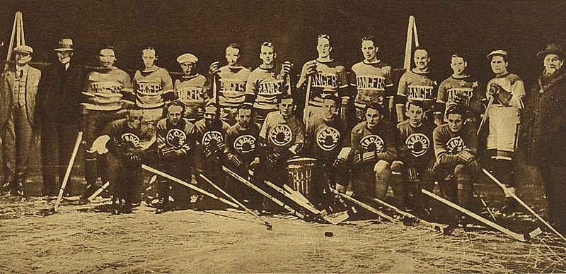 File:AC Stadion ČB-Rangers 1933.jpg