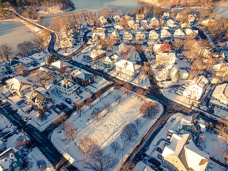 File:Aerial view of The Island with snow, December 2020.jpg