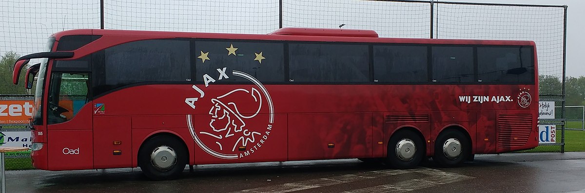 File:Ajax-Bus-20180429 163449318.jpg - Wikimedia Commons