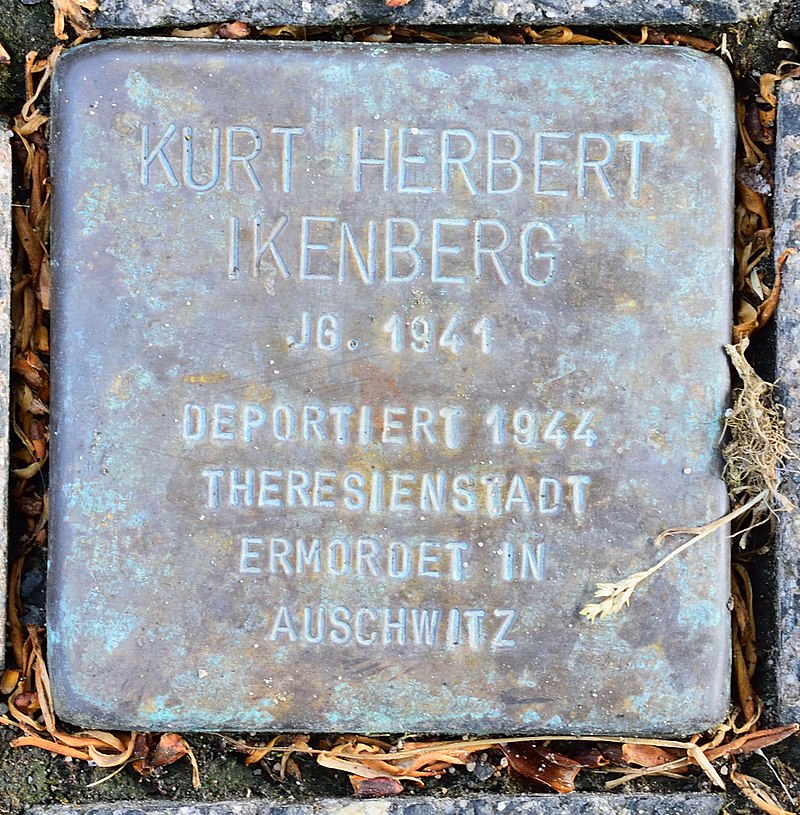 Altenbeken - 2016-05-29 - Stolperstein Kurt Herbert Ikenberg.jpg