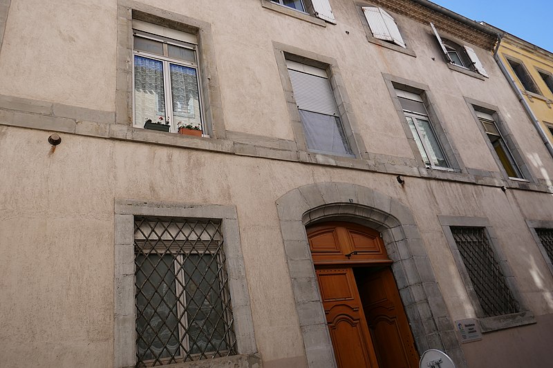 File:Ancien palais épiscopal de Carcassonne.jpg