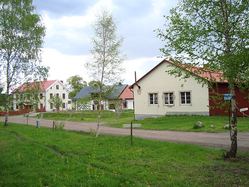 File:Annaskolan Dormsjö.jpg