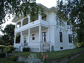 Example: Barthrop House, now Quimper Inn