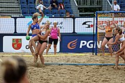 Deutsch: Beachhandball Europameisterschaften 2019 (Beach handball Euro); Tag 5: 6. Juli 2019 – Frauen, Halbfinale, Ungarn-Niederlande 2:0 (19:16, 15:12) English: Beach handball Euro; Day 5: 6 July 2019 – Semifinal Women – Hungary-Netherlands 2:0 (19:16, 15:12)