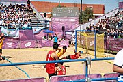 Deutsch: Beachhandball bei den Olympischen Jugendspielen 2018; Tag 3, 9. Oktober 2018; Jungs, Vorrunde, Gruppe A - Ungarn-Thailand 2:1 English: Beach handball at the 2018 Summer Youth Olympics at 9 October 2018 – Girls Preliminary Round Group A‎ – Hungary-Thailand 2:1