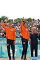 Deutsch: Beachvolleyball bei den Olympischen Jugendspielen 2018; Tag 11, 17. Oktober 2018; Jungen, Medaillenzeremonie - Gold: Schweden (David Åhman & Jonatan Hellvig), Silber: Niederlande (Matthew Immers & Yorick de Groot), Bronze: Argentinien (Bautista Amieva & Mauro Zelayeta) English: Beach volleyball at the 2018 Summer Youth Olympics at 17 October 2018 – Boys Victory ceremony - Gold: Sweden (David Åhman & Jonatan Hellvig), Silver: Netherlands (Matthew Immers & Yorick de Groot), Bronze: Argentina (Bautista Amieva & Mauro Zelayeta)