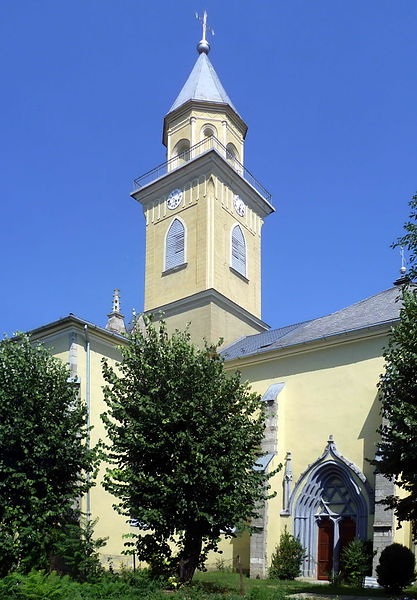 File:Beregovo Zakarpatska-church Feast of the Cross-other side view.jpg