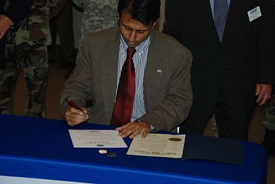 Gov. Bobby Jindal signs a Five-Star Statement of Support for Employer Support of the Guard and Reserve at Camp Beauregard on October 14, 2008. The document signing was an opportunity to join employers from across the country in supporting Soldiers