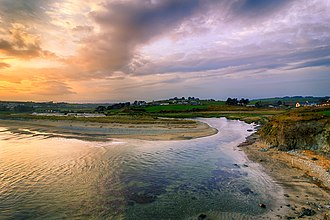 Bunmahon Beach with the River Mahon entering the sea Bonmahon Beach.jpg