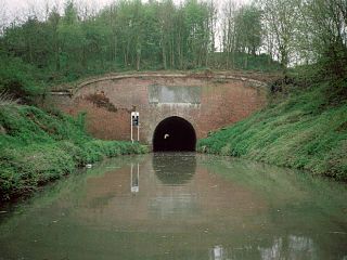 Bruce Tunnel British canal tunnel