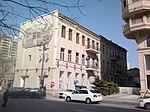 Building on Azerbaijan Avenue 24.jpg