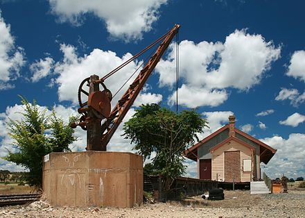 Historic rail loader in Bungendore (which also has a modern station)