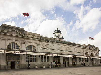 Estación Central de Cardiff