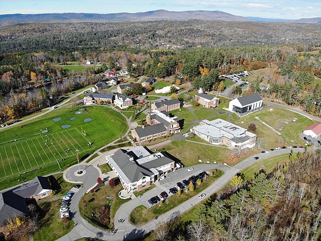 Aerial view of Cardigan Mountain School campus