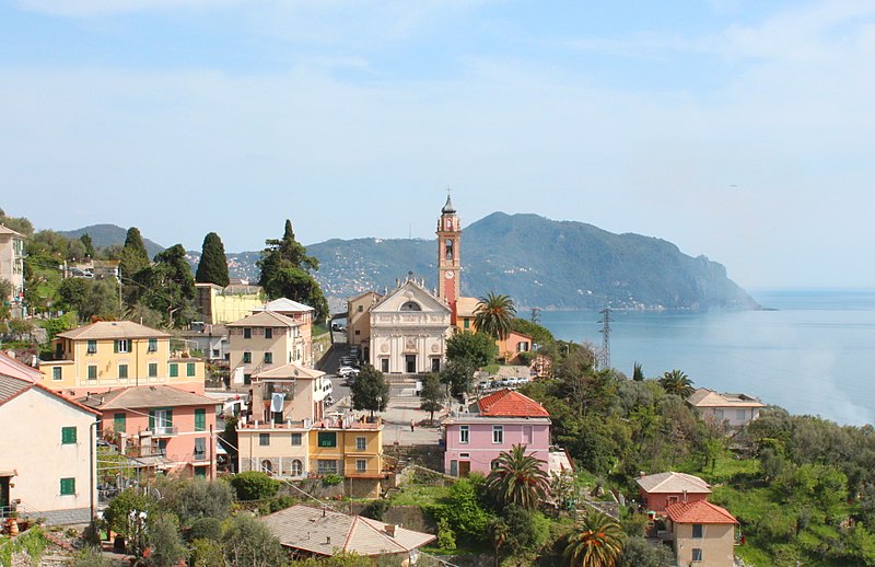 File:Centro Pieve Ligure.jpg