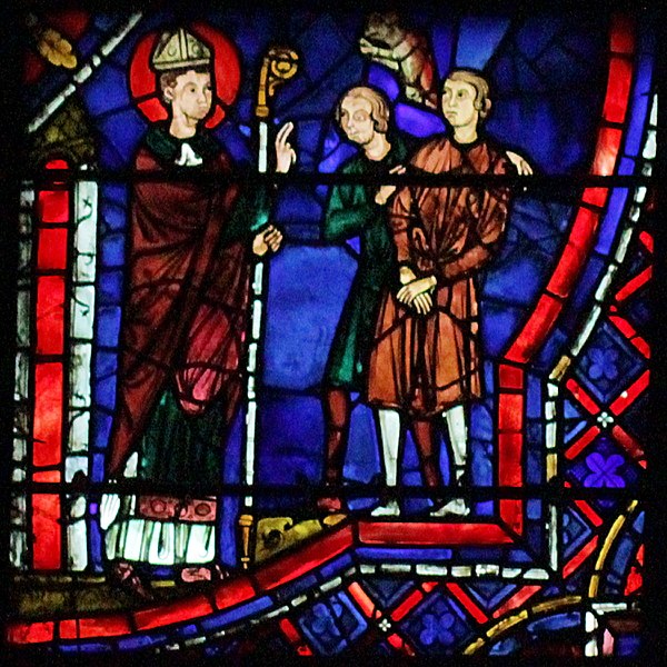 File:Chartres 12 - 4a.jpg