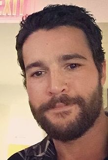 Christopher Abbott - Wikipedia