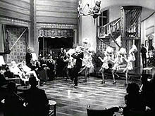 Clark Gable performs "Puttin' On the Ritz" in Idiot's Delight (1939) Clark Gable - Idiot's Delight.jpg