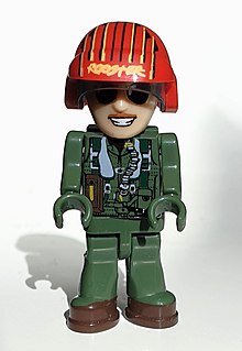 A Top Gun Maverick themed minifigure Cobi 5804 Minifigur.jpg