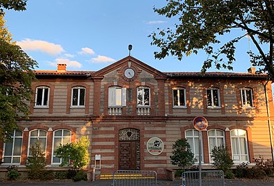 Ancienne Mairie devenue la Mijoteuse.