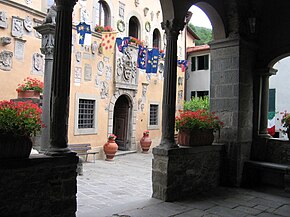Cutigliano - Palazzo Pretorio.jpg