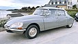 Une belle Citroën DS Super.