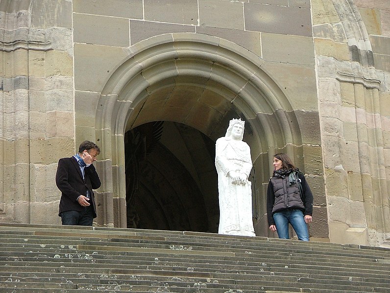 File:Der weiße Christus - panoramio.jpg