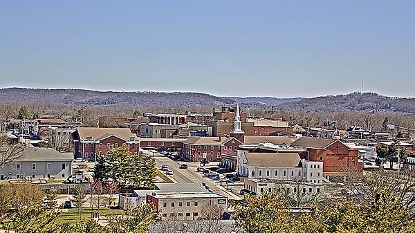 Downtown Cookeville looking west towards the Cumberland Plateau