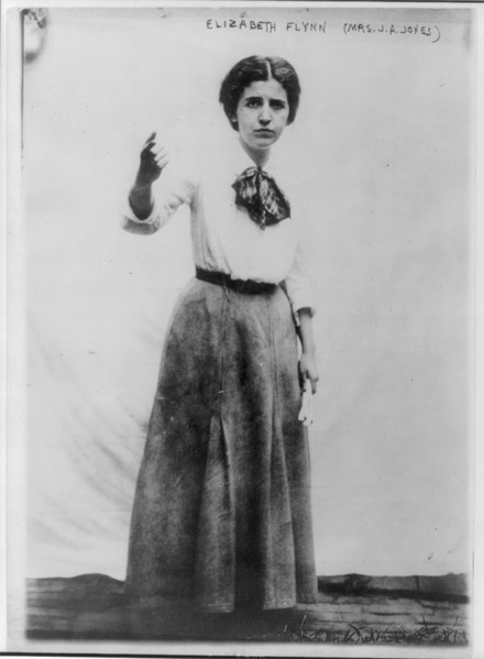 File:Elizabeth Gurley Flynn (Mrs. J.A. Jones), 1890-1964, full-length portrait, standing, facing front, in public speaking posture LCCN2005686058.tif