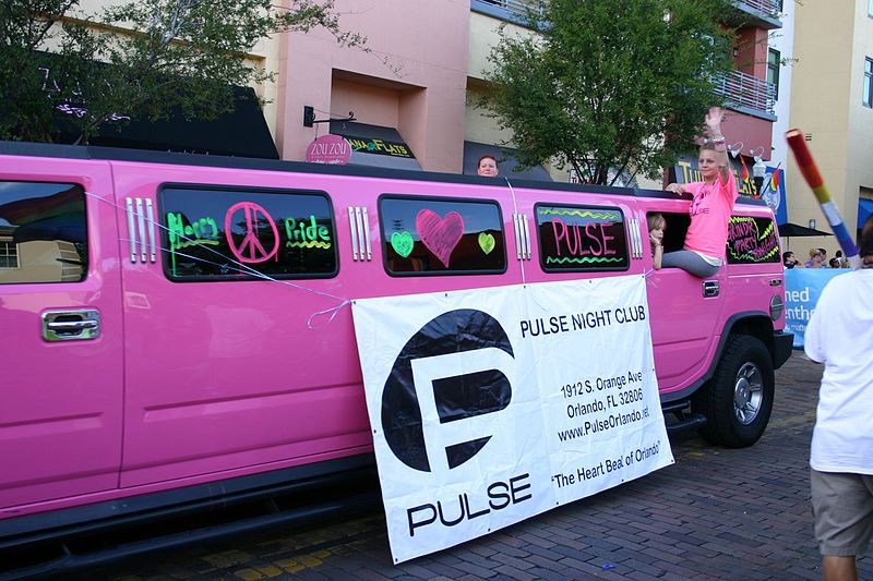 File:Extended pink Humvee of Pulse nightclub at come Out With Pride 2013 (10118387633).jpg