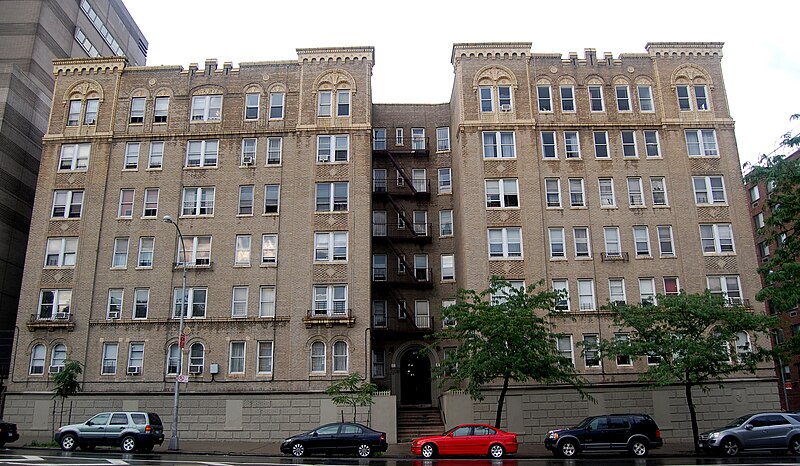 File:Façade of 1100 Grand Concourse.jpg